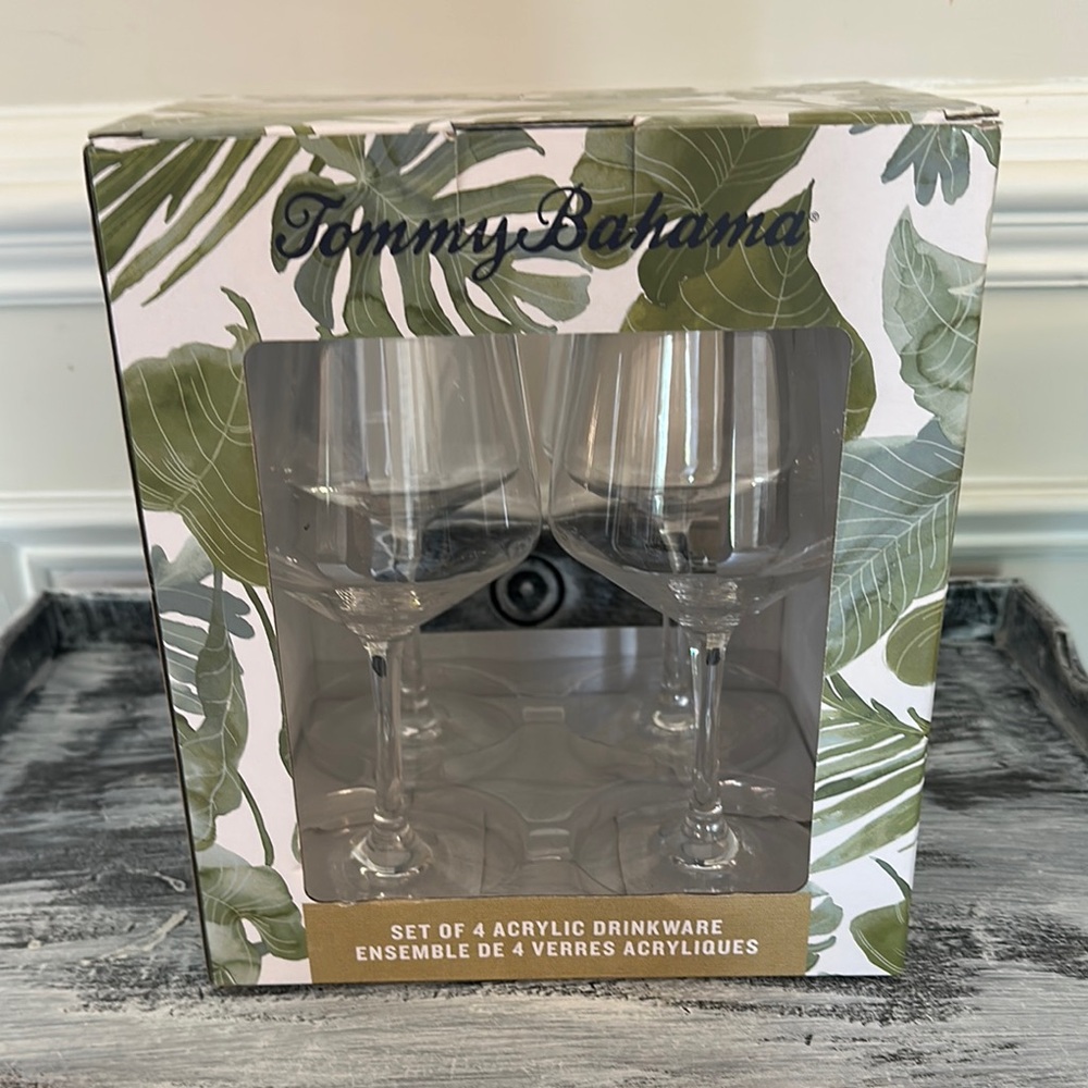 Tommy Bahama NWT Set Of 4 Acrylic Drinkware 20oz Wine Glasses